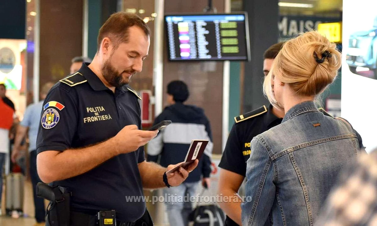 Scandal la bordul unui avion HelloJet: 30 de pasageri implicați într-o bătaie pe ruta Tel Aviv – București
