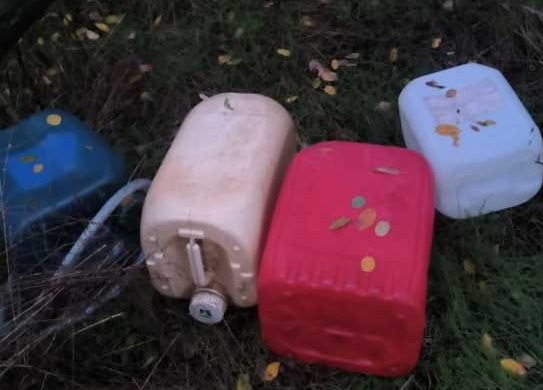 Timiș: Doi minori de 15 ani, reținuți pentru furt calificat – ar fi furat 400 de litri de motorină din utilaje și mașini