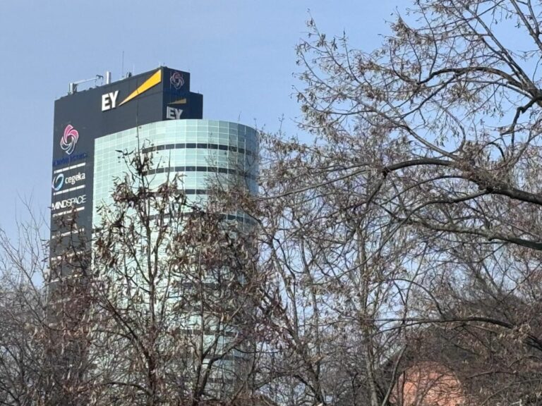 Expansiune majoră a producției de energie verde: Un nou parc fotovoltaic va întări mixul energetic național