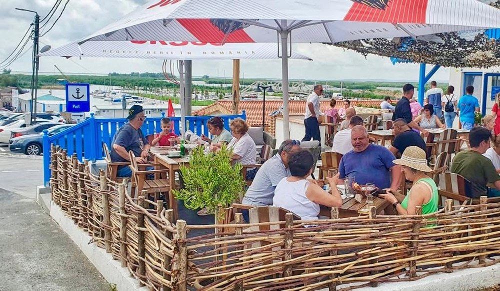 Confuzie la Jurilovca: Sute de turiști au ajuns la un festival care nu a avut loc