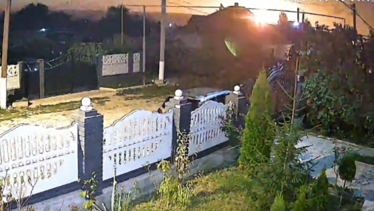 Dronă prăbușită și explodată lângă Hîrbovăț, în Republica Moldova