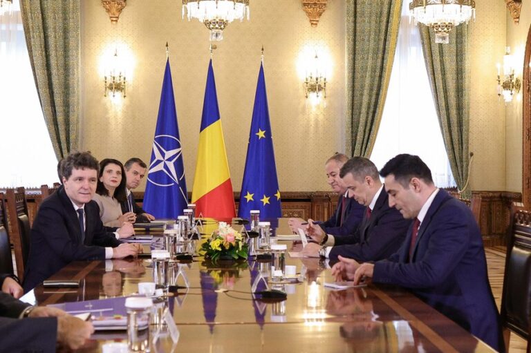 Nicușor Dan a reluat consultările pentru desemnarea premierului