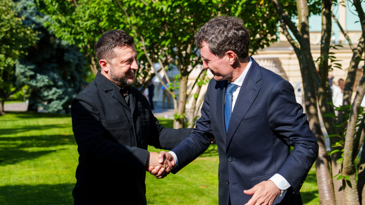 Nicușor Dan participă la summitul Inițiativei pentru integrare carpatică