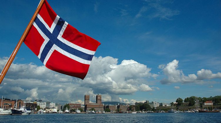 Norvegia intenționează să reducă expunerea fondului suveran pe obligațiunile americane