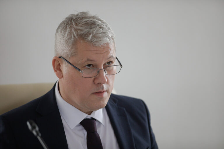 Predoiu: ordinea publică a fost restabilită în Piața Victoriei