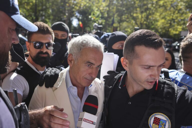 Procesul lui Călin Georgescu a fost amânat pentru un dosar confidențial