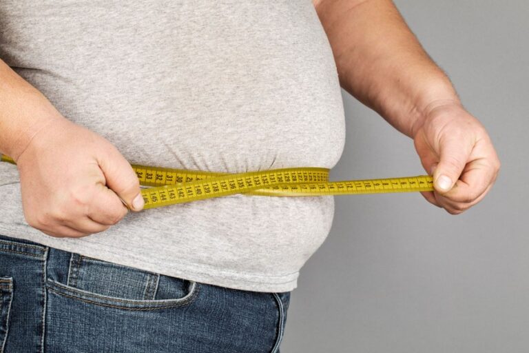 Raport: obezitatea costă România 2,5 miliarde de euro pe an