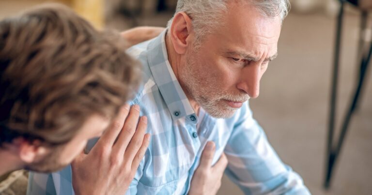 Semnele timpurii ale infarctului: simptome care nu trebuie ignorate