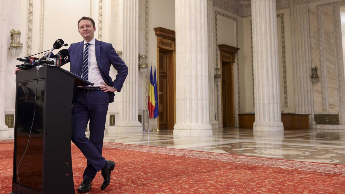 Siegfried Mureșan a depus la Parlament programul și lista miniștrilor