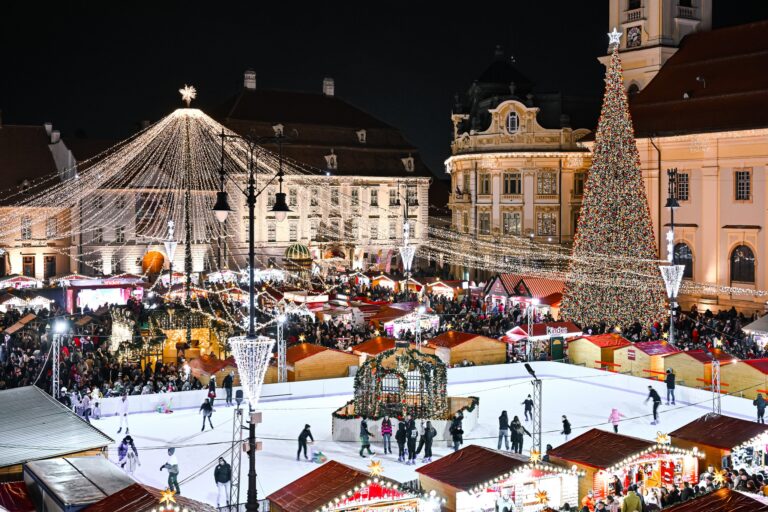 Zile libere legale 2026 și 2027: calendarul complet și minivacanțele
