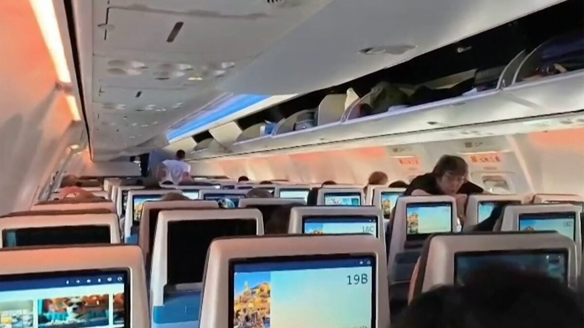 EAU: incidentul de pe zborul Flydubai a fost atac terorist