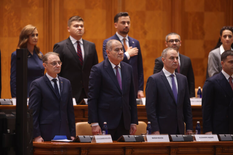 Luca Niculescu a primit votul de învestitură în Parlament