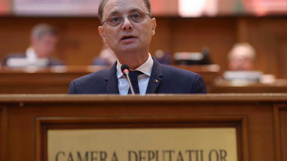 Luca Niculescu anunță prima ședință a Guvernului în seara votului