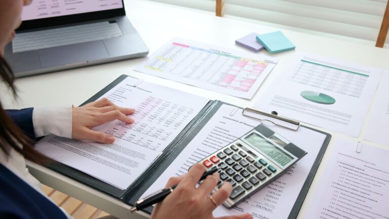 Mediul de afaceri cere reguli fiscale stabile în România