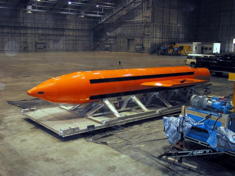 Pentagonul a pregătit planuri cu bomba MOAB pentru Iran
