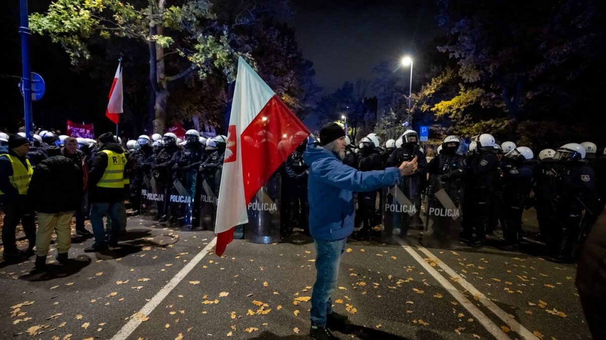 Poliția a blocat Curtea Constituțională din Polonia