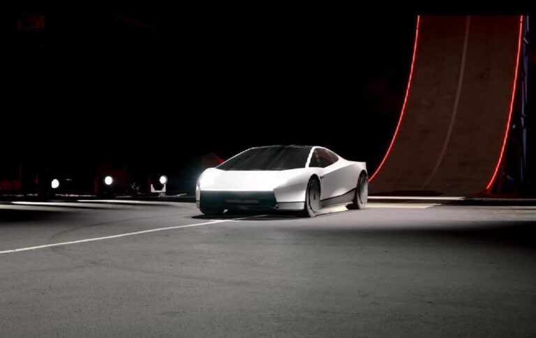 Tesla a prezentat noul Roadster la McGregor, Texas