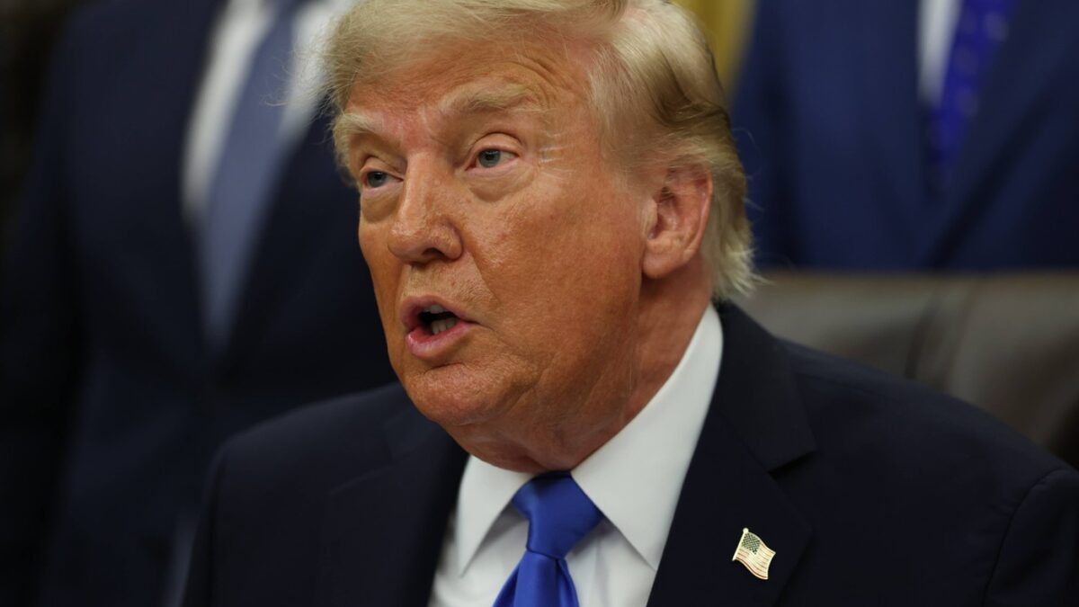 Trump spune că Putin și Zelenski se vor întâlni foarte curând